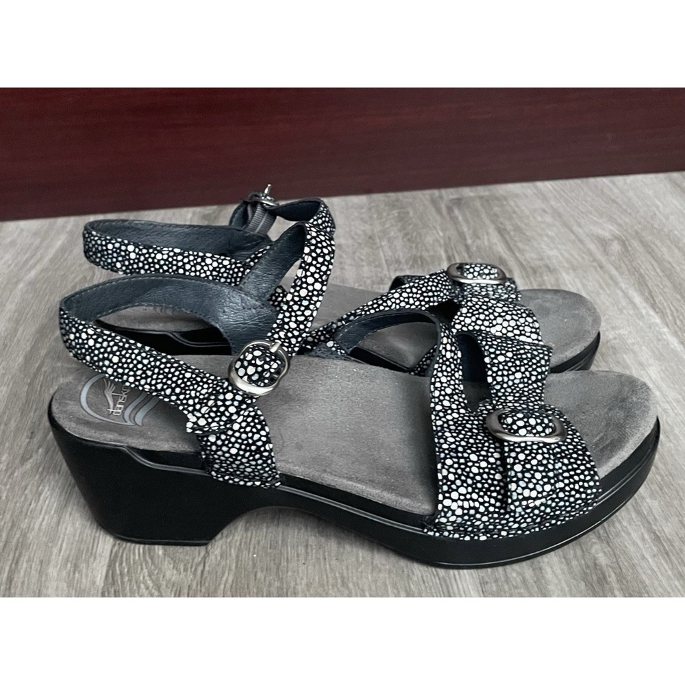 Dansko Women's Sandi Sandals Size 9 / EU 40 Leather Strappy Wedge Platform